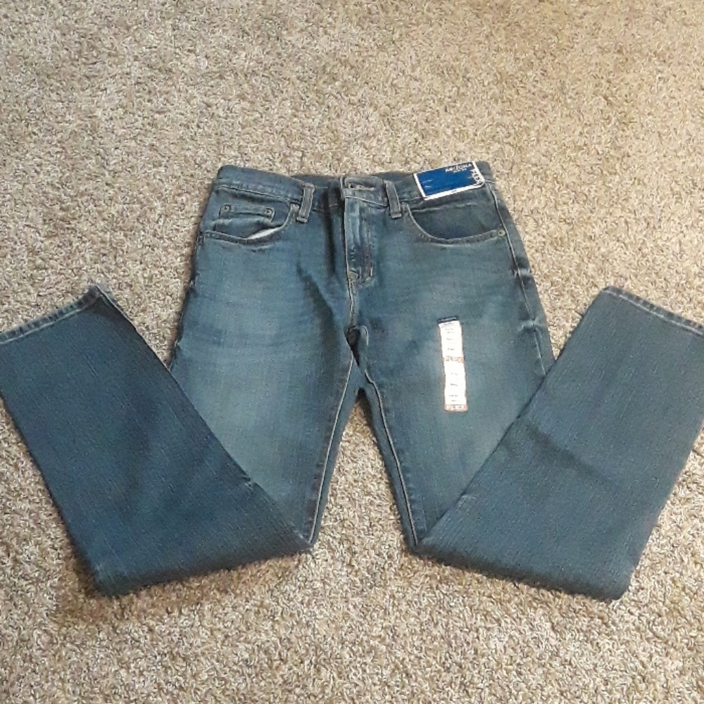 *NWT* Extra Slim Fit/ Skinny Leg Jeans